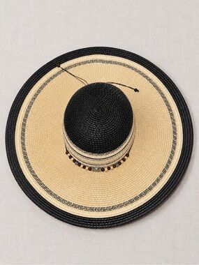 Two-Tone Wide Brim Straw Sun Hat - Black and Cream Bead Accent